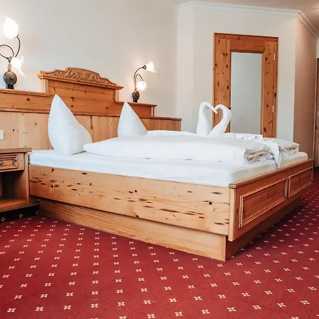 Otel Post Post - Alpine Boutique & Bad Hofgastein