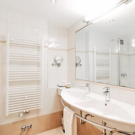 Post Post Hotel - Alpine Boutique Hotel & Spa Hotell