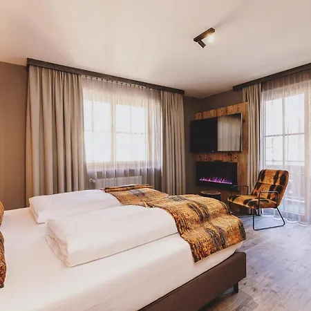 Otel Post Post - Alpine Boutique &