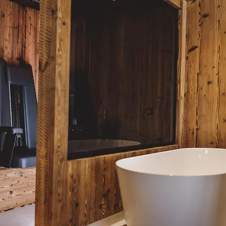 Post Post - Alpine Boutique & Bad Hofgastein