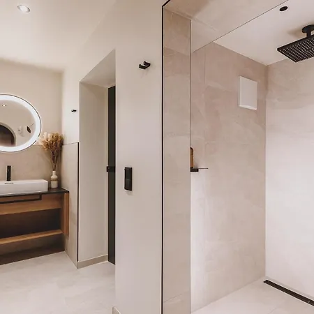 Post Post - Alpine Boutique & Otel 4*