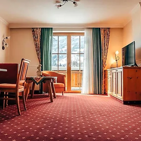 Hotel Post Post - Alpine Boutique &