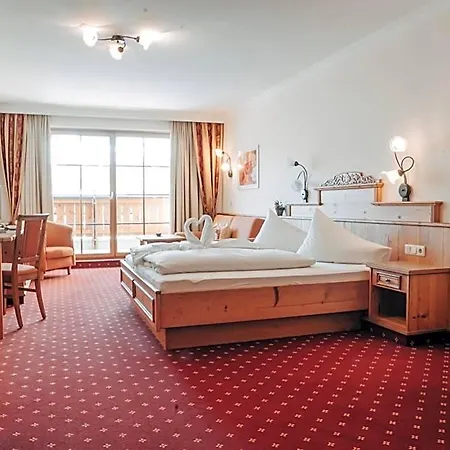 Hotel Post Post - Alpine Boutique & 4*